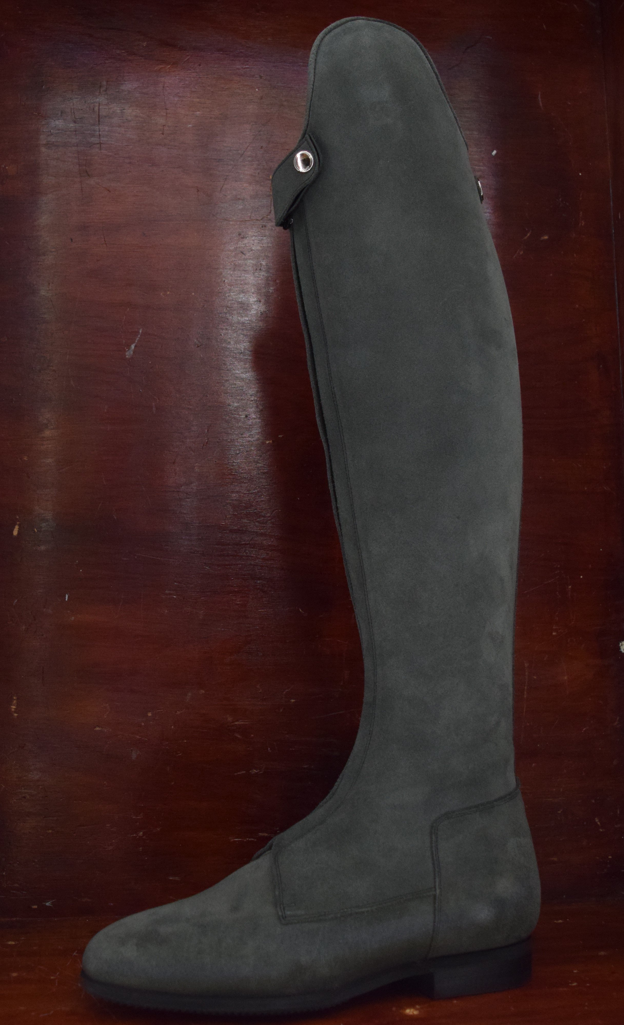 Celeris Polo Antrasit Nubuk