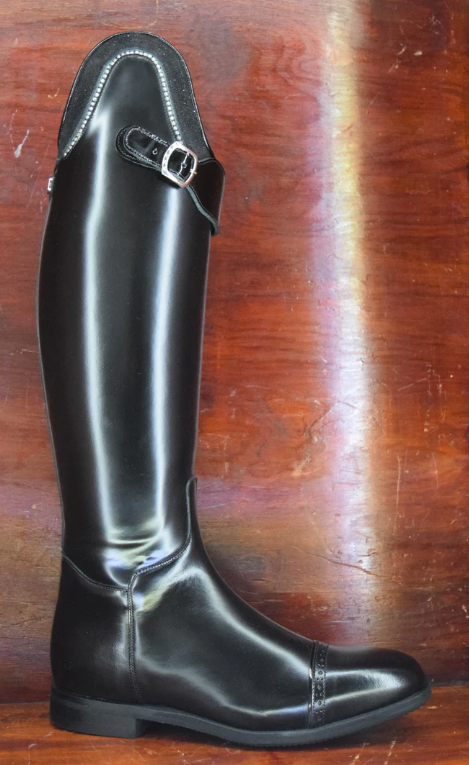 Celeris Amazona Handpolished black DEMO