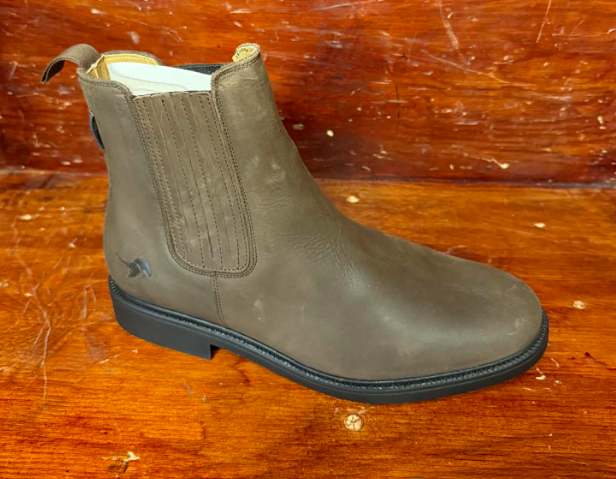 Celeris Avventura Oiled Nubuk Brown