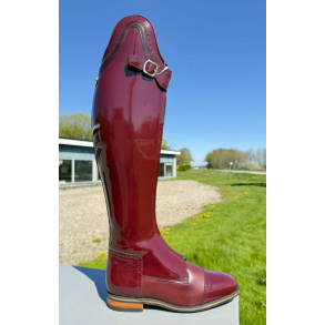 Celeris Polo Oxblood Gloss