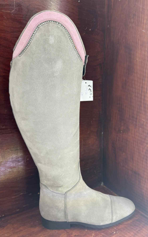 Celeris Amazona Gr med LAM DEMO