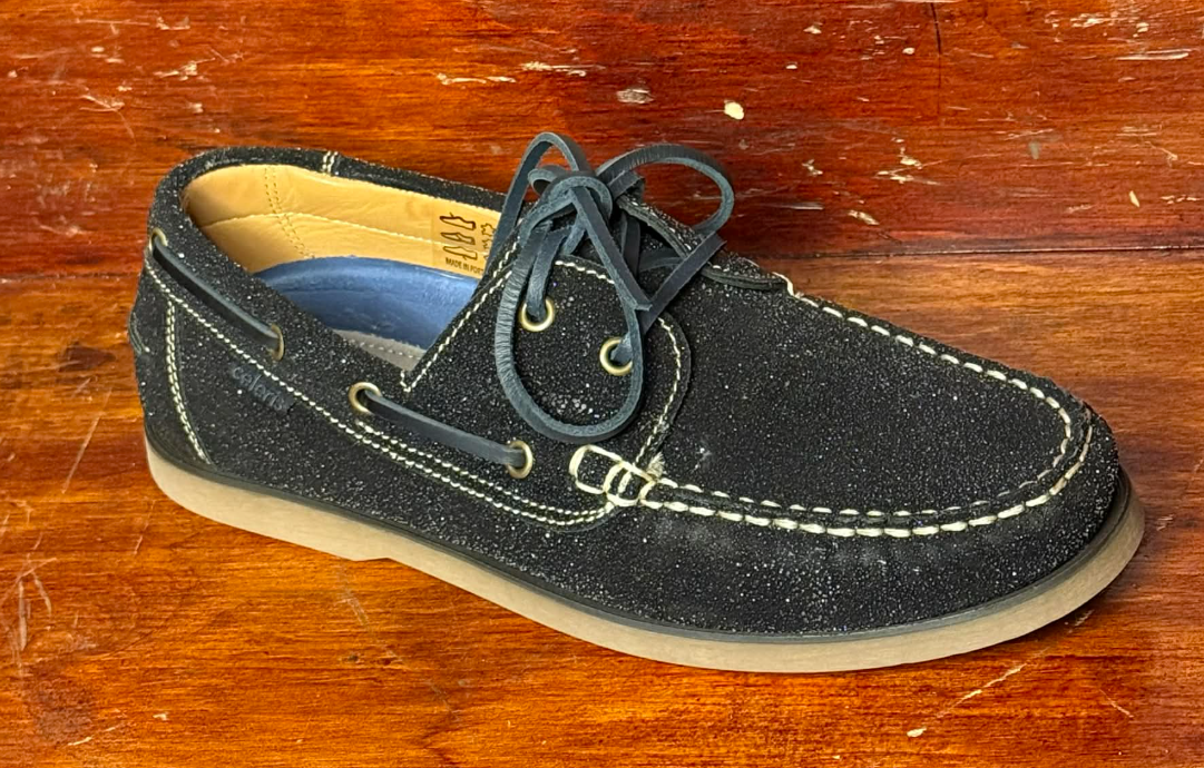 Celeris Vela Black Shimmer